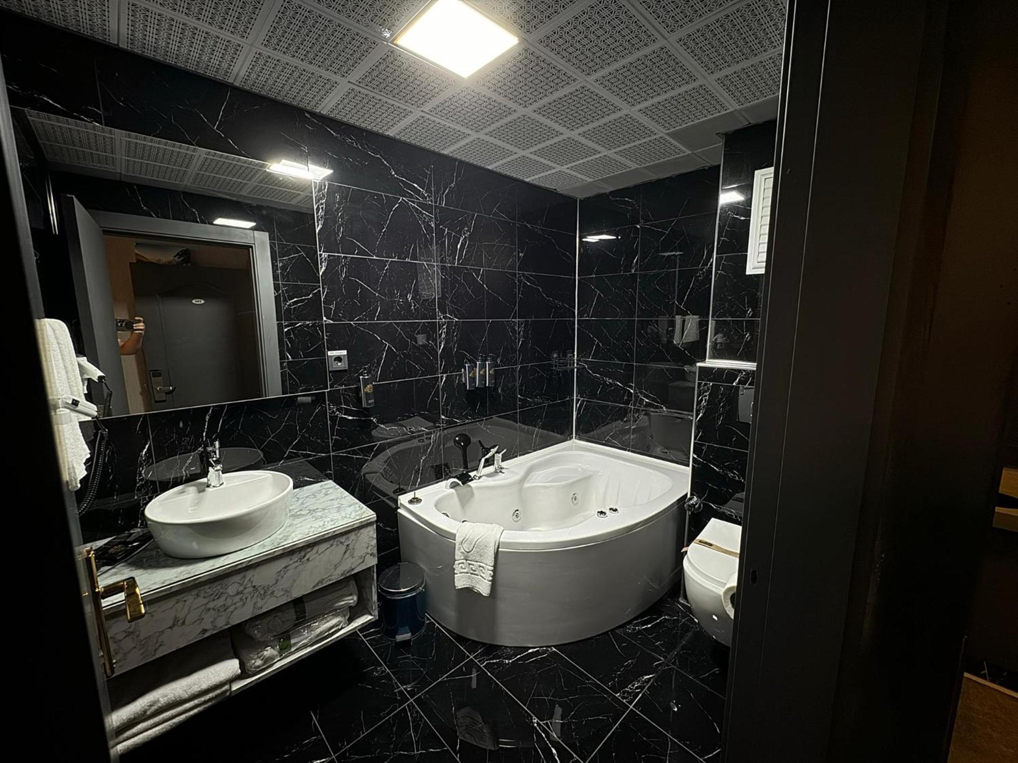 Bc Ruby Hotel Άγκυρα Εξωτερικό φωτογραφία