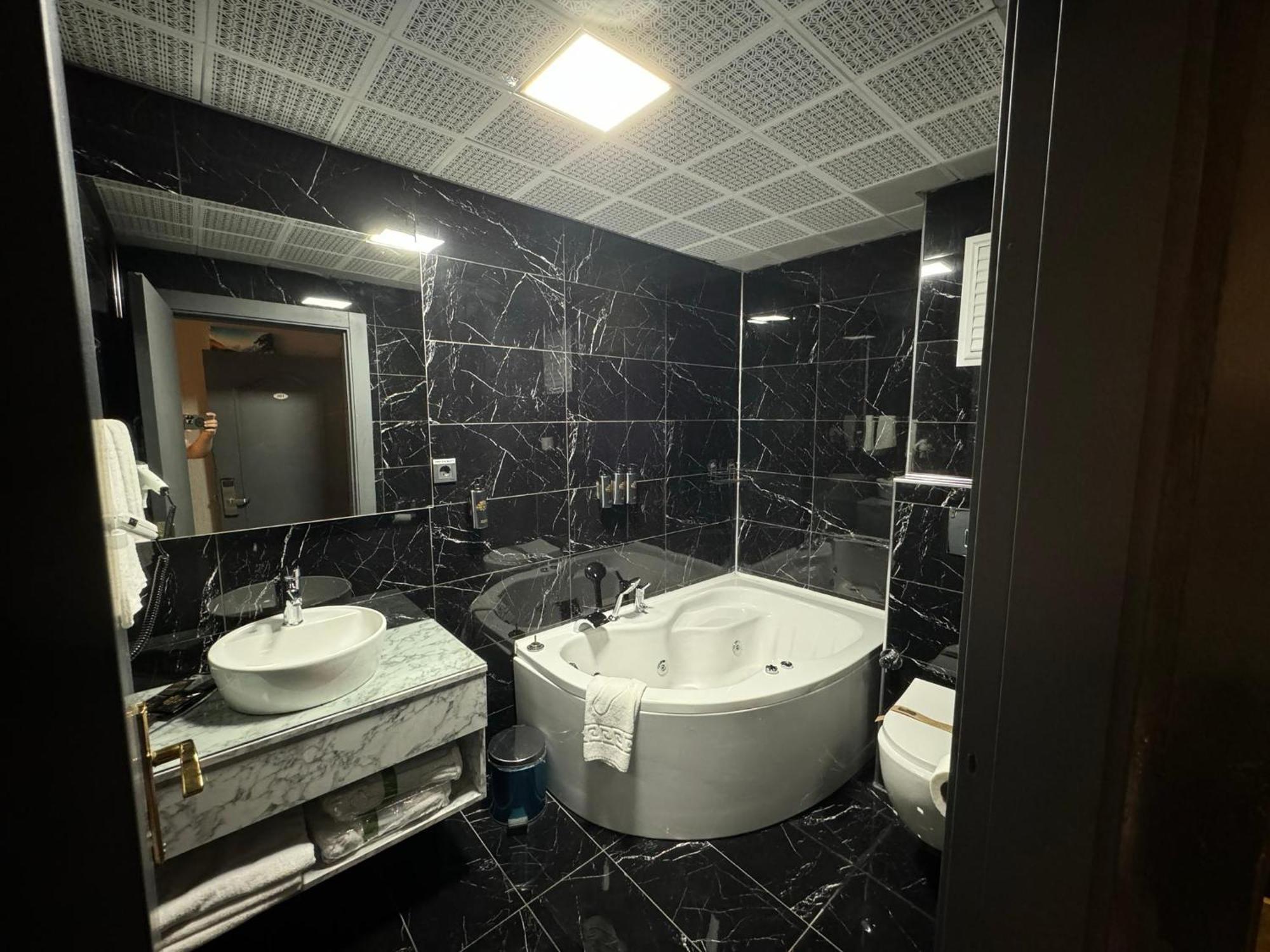 Bc Ruby Hotel Άγκυρα Εξωτερικό φωτογραφία